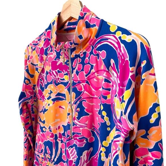 Lilly Pulitzer Skipper Printed Popover with Pockets in Size Small - Picture 6 of 13